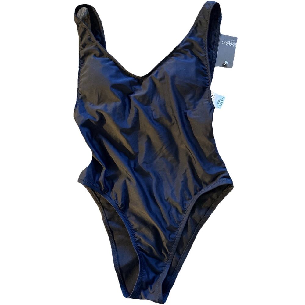 NWT Mossimo Swim One Piece Black V Neck Swimsuit Ruched Butt Small Beach
